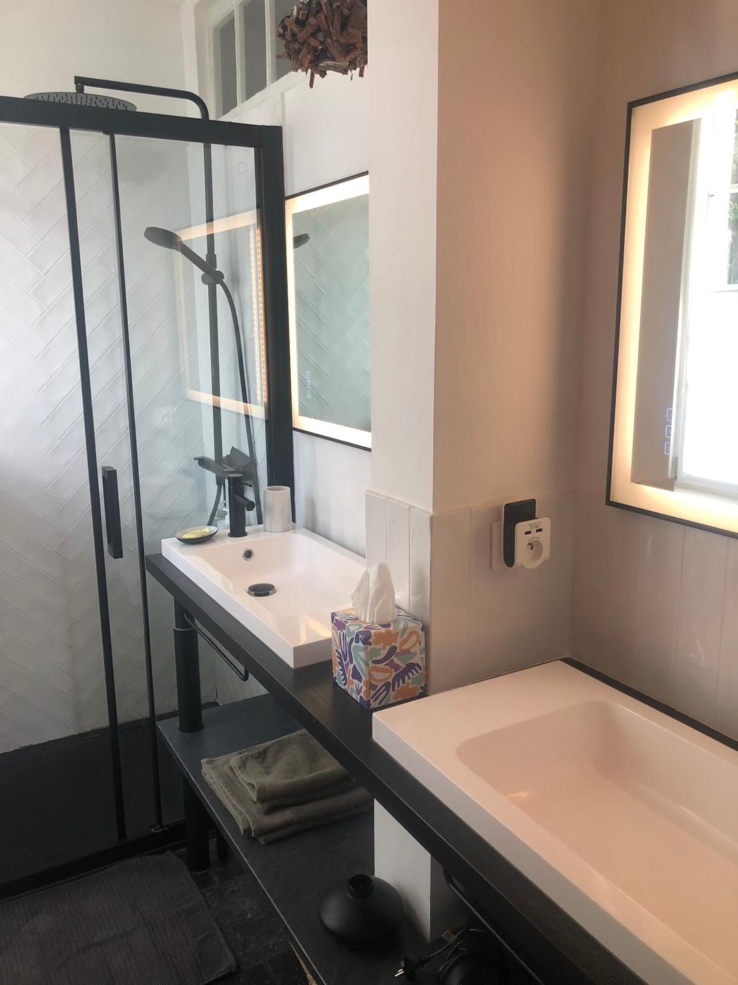 L'Heure Bleue Bed & Breakfast Сент Екстериор снимка